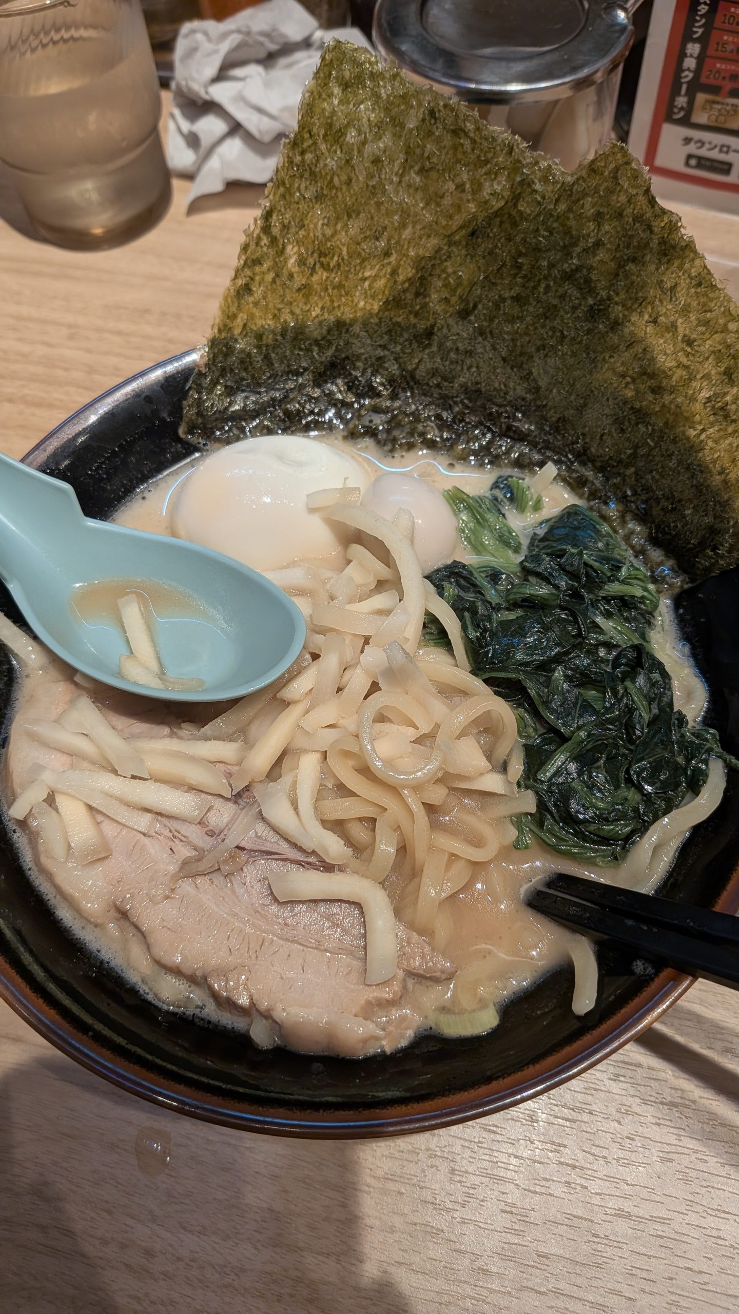 Tsurumiya (鶴見家 本店)2nd visit – Rich Iekai Tonkotsu Ramen in Tsurumi, Yokohama Tsurumiya (鶴見家 本店)2nd visit – Rich Iekai Tonkotsu Ramen in Tsurumi, Yokohama